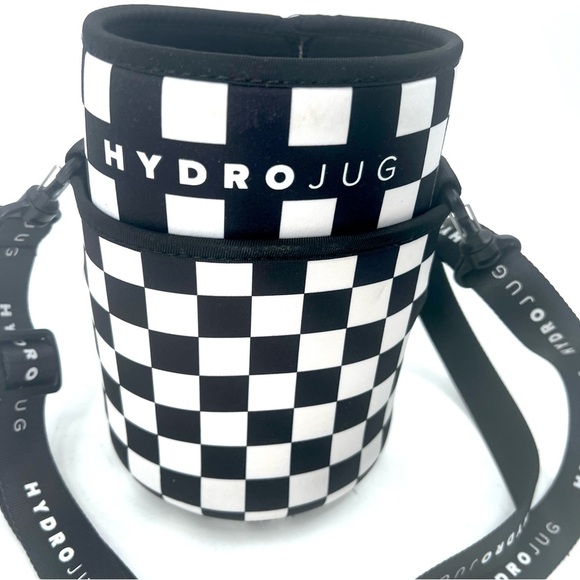 Hydro Jug 73 Oz Black White Checkerboard Print Sleeve With Carrying Strap - Picture 2 of 3